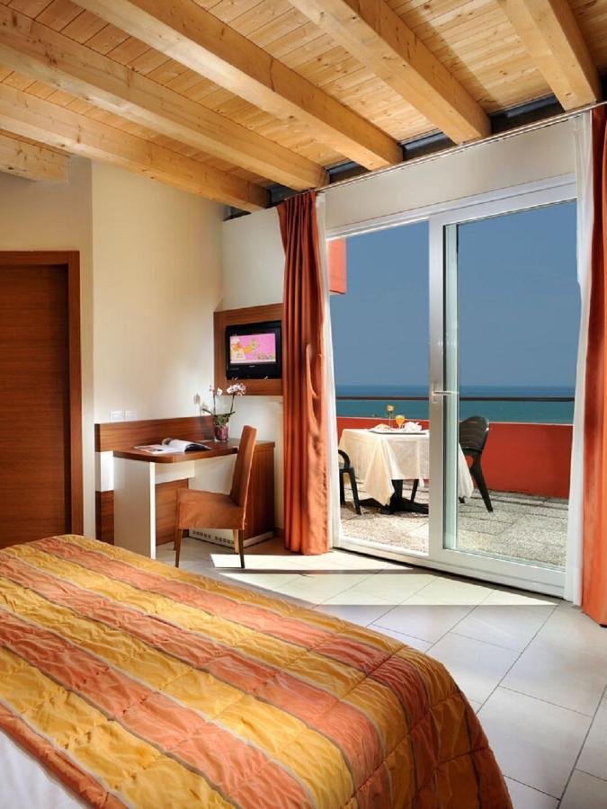 Hotel Bembo บิบิโอเน ภายนอก รูปภาพ